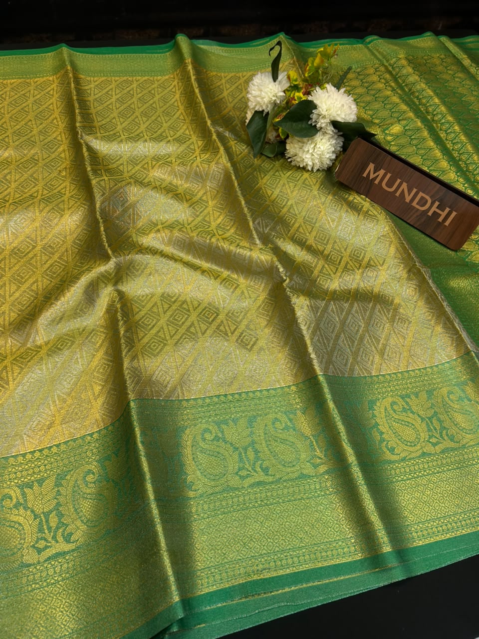 Offer Celebrity Saree | Elegant Zari Work | NC33
