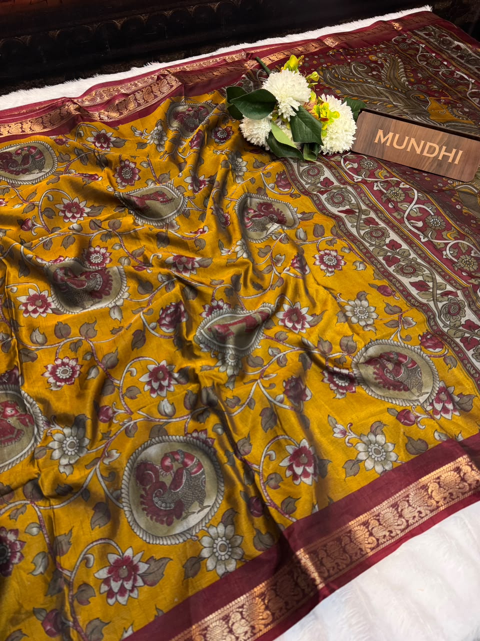 Narayani Pattu Fancy Saree with traditional zari work and contrast blouse