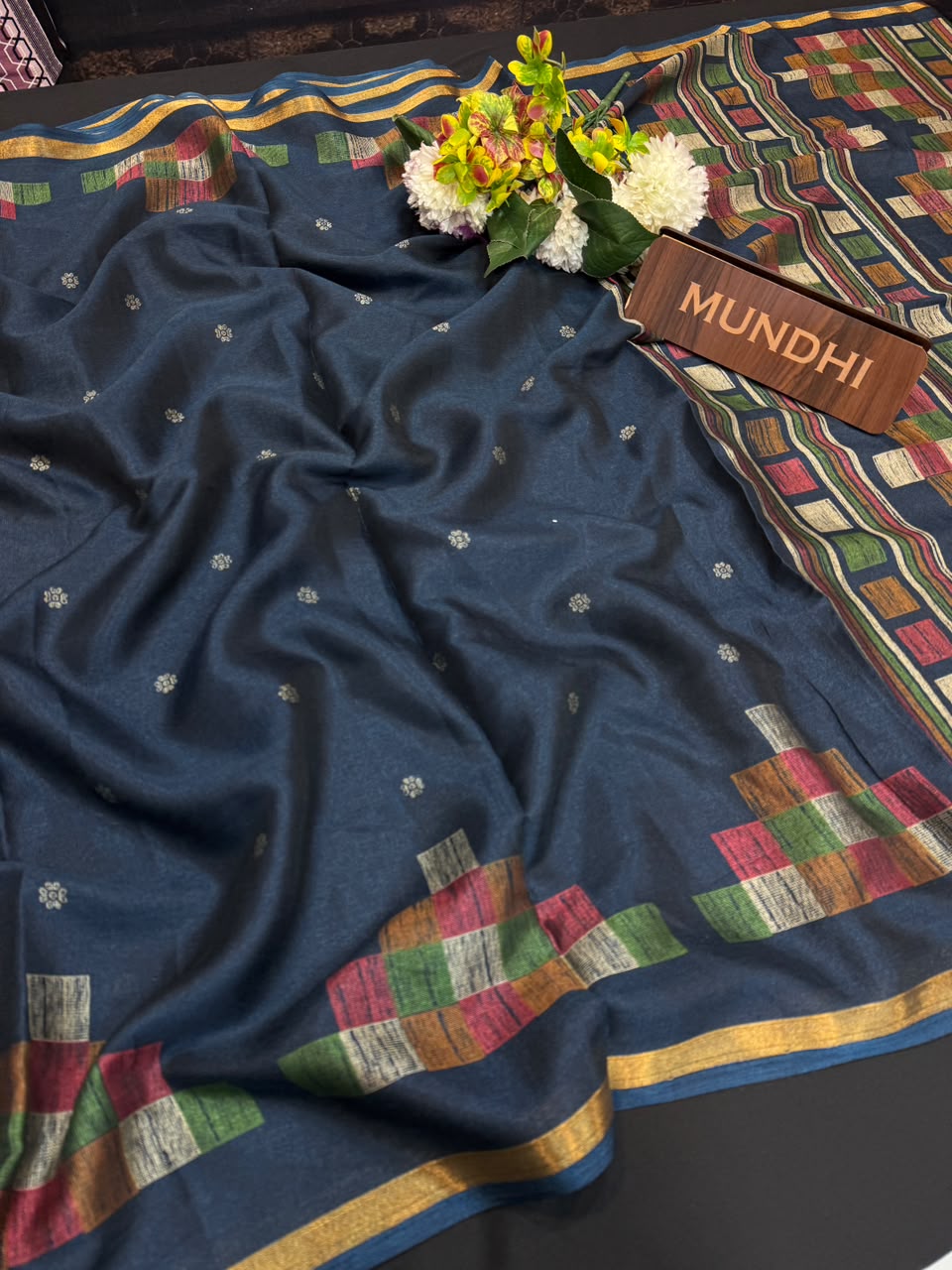 Zulla Fancy Saree with zari and print work for women