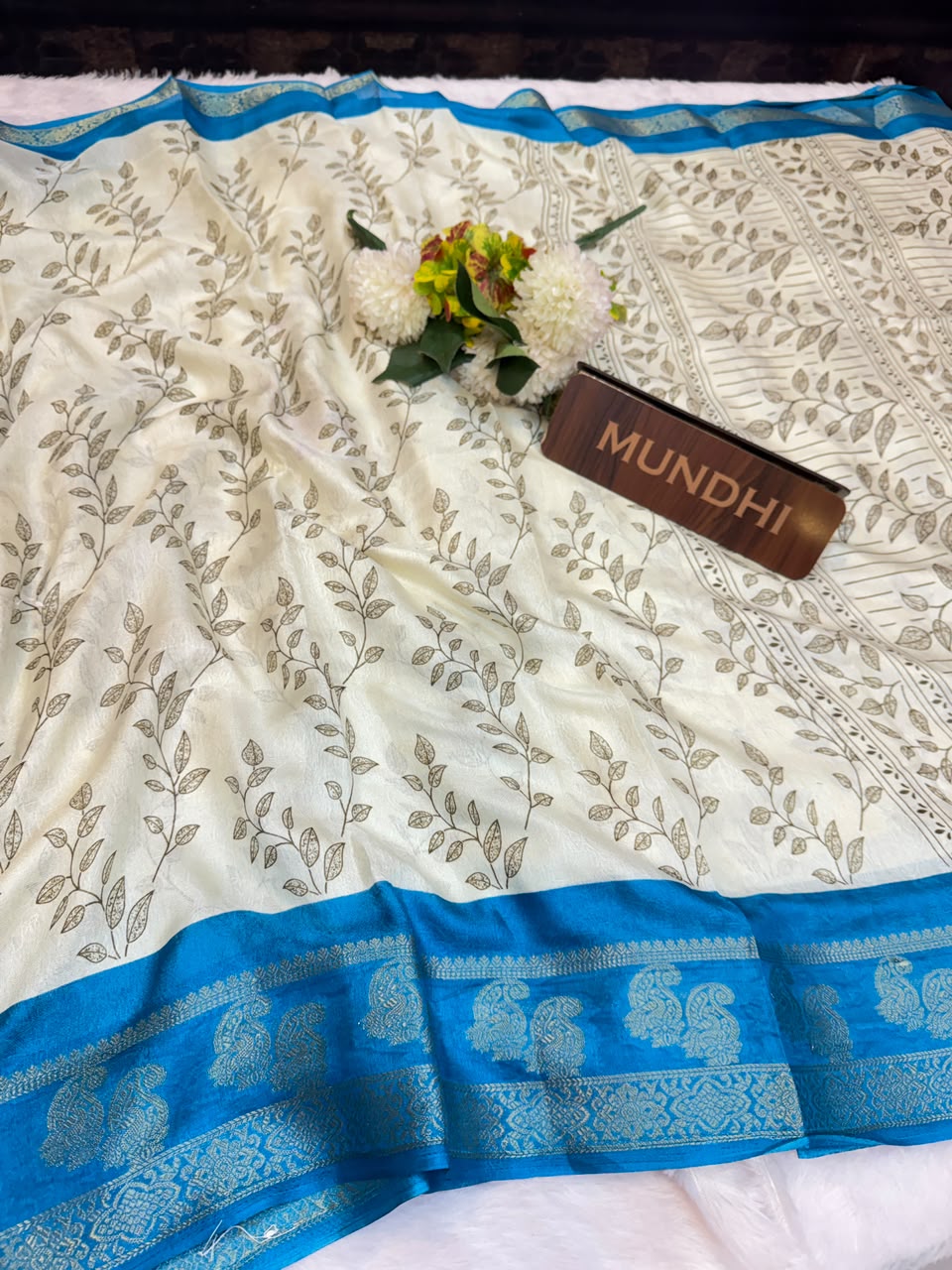 Chandrika Fancy Saree with Elagent Zari| CD01