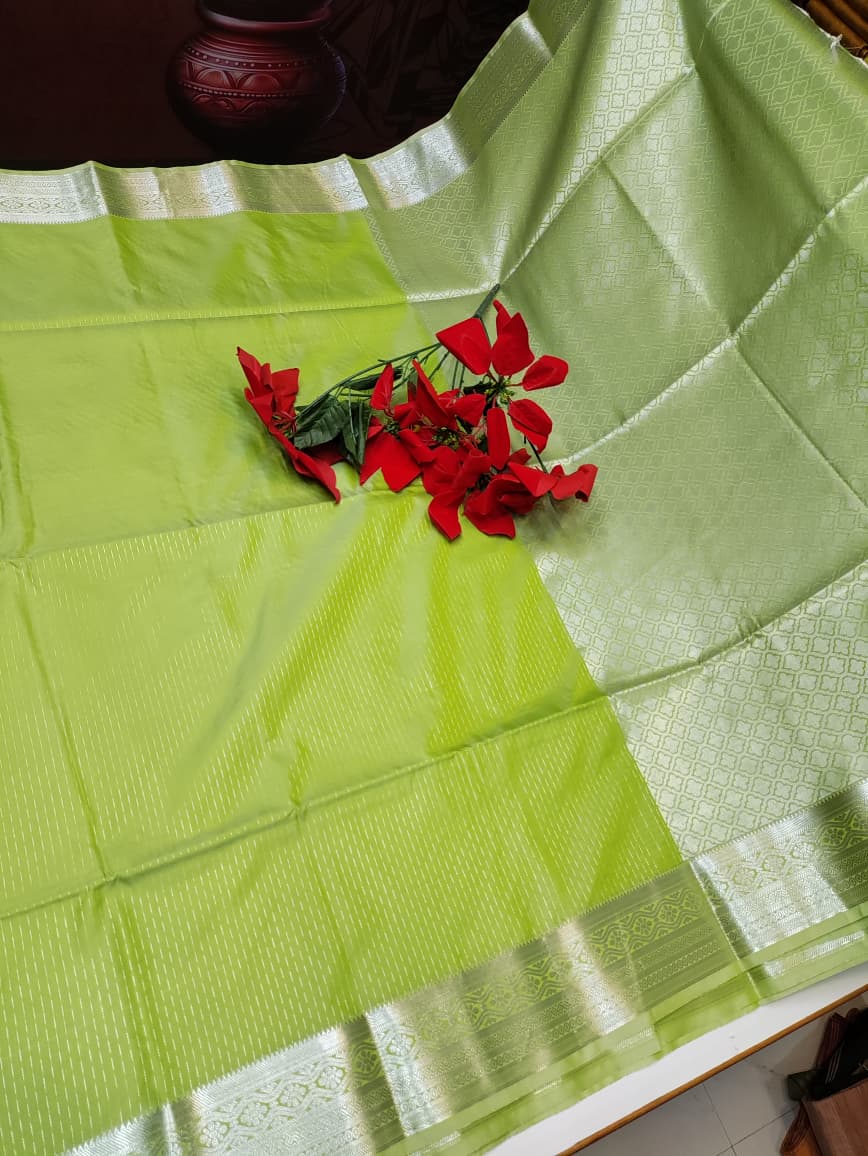 Offer Vairaoosi Saree OV14