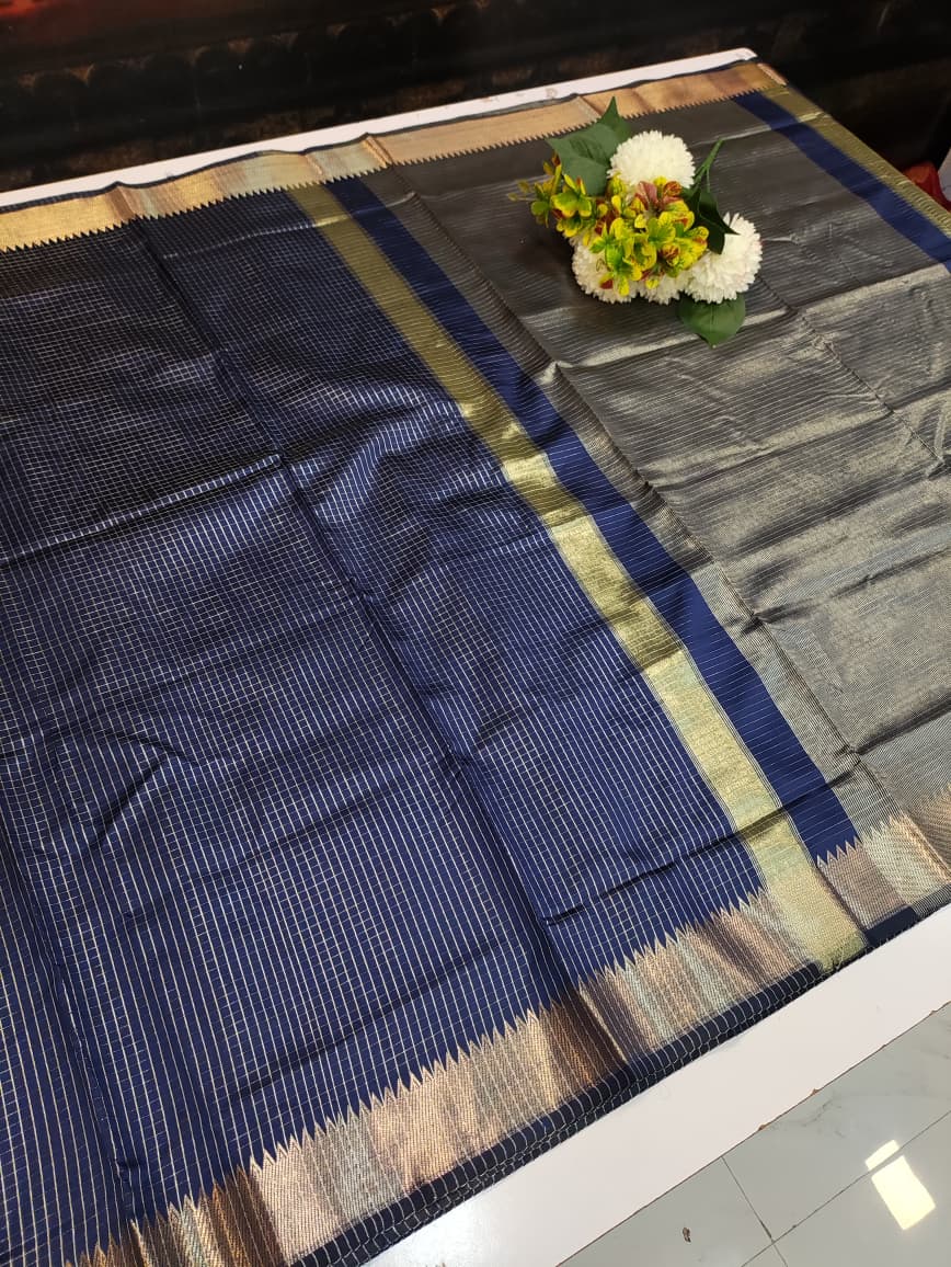 Raw Banarasi Checks Zari Saree for Wedding Wear Women