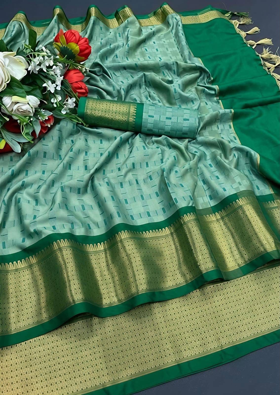 Kottanch Mayil Zari Silk Saree for |Party & Festival Wear| MSK10