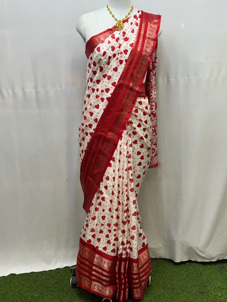 Heart Fancy Saree with Zari & Print Work| HF01