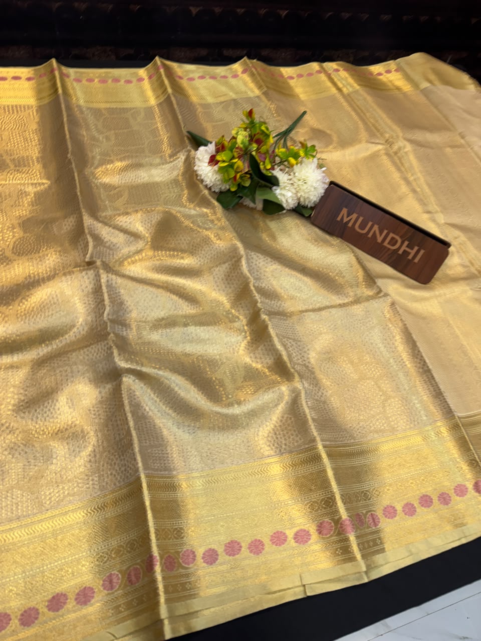 Stock Clearance Saree + (Jimikki Kammal Free ) | AAA152
