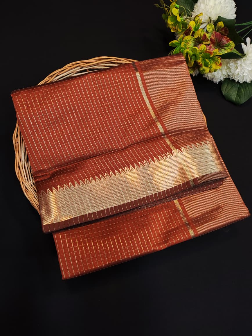 Flat 30% Offer Raw Banarasi Checks |Zari Saree| RBN10-Limited Quantity - Sri Sakthi Pugazh Tex RBN10 - Banarasi Raw Silk