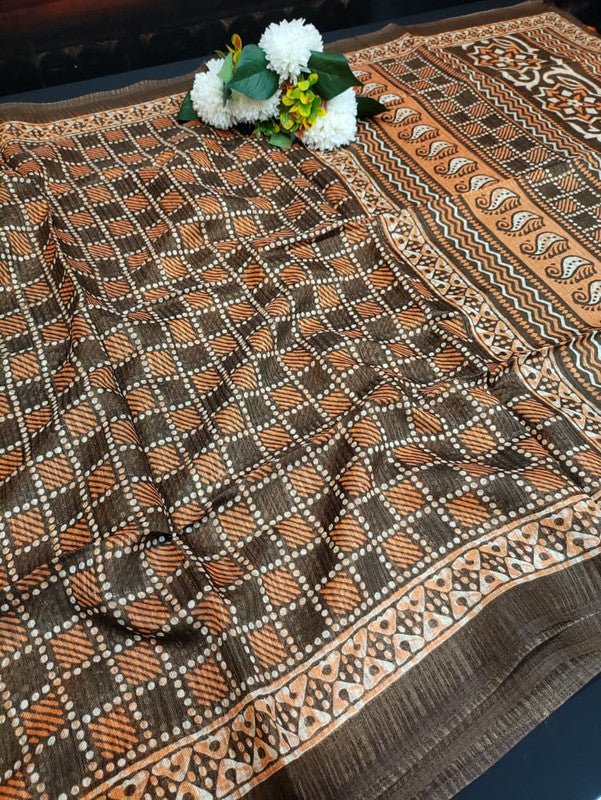 Green Leaf Jute Fancy Saree for Party Wear with Contrast Blouse