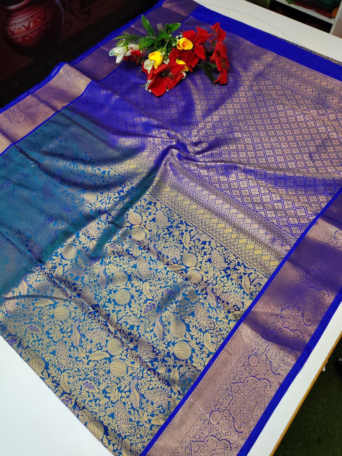Mahalakshmi Rapier Saree in soft rapier fabric with full zari for wedding wear