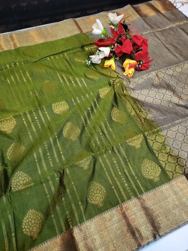 Offer Slub Silk Saree with elegant Zari work for wedding wear
