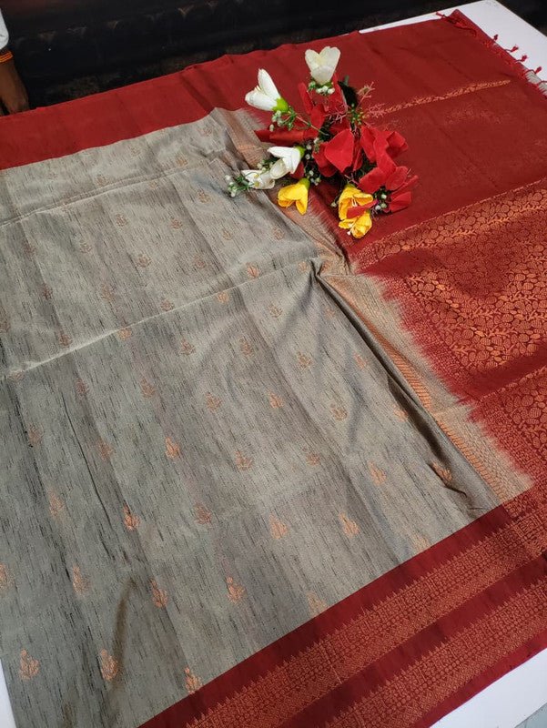 Offer Slub Silk Saree with elegant Zari work for wedding wear