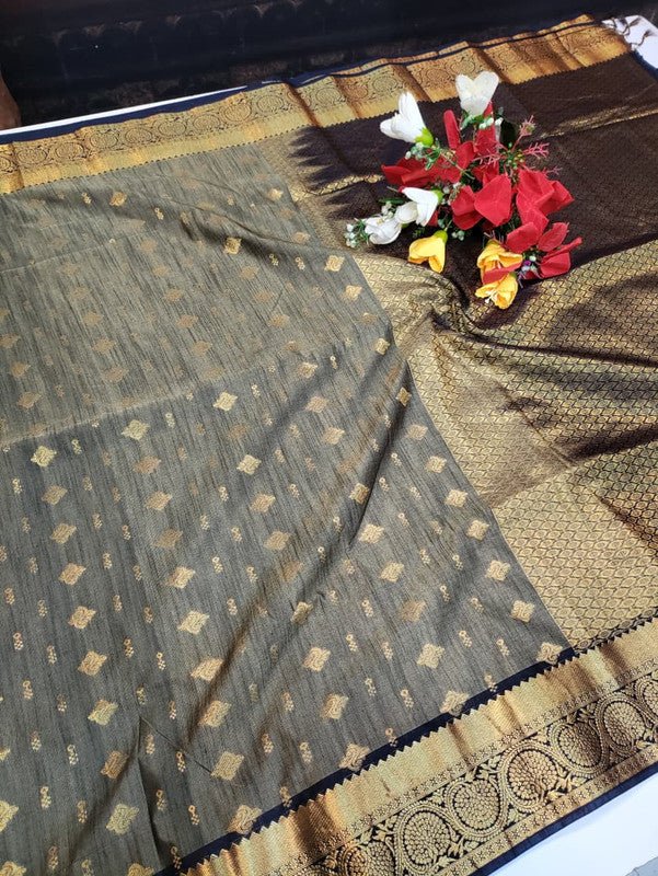 Offer Slub Silk Saree with elegant Zari work for wedding wear