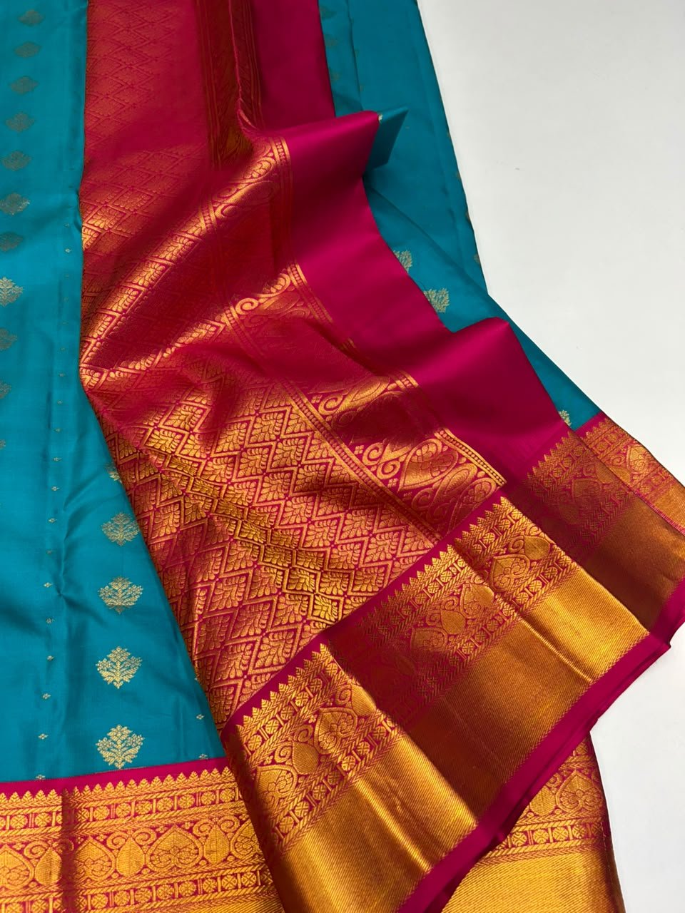 Pure Pattu Silk E70 - Sri Sakthi Pugazh Tex - Pure Silk