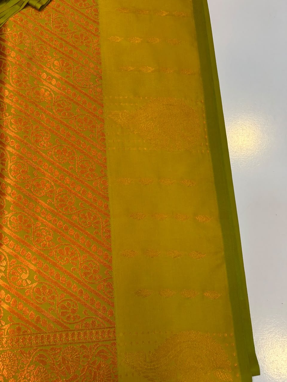 Saaral Soft Silk Sarees |Elegant Zari| SRA07 - Sri Sakthi Pugazh Tex SRA07 - Premium Soft Silk