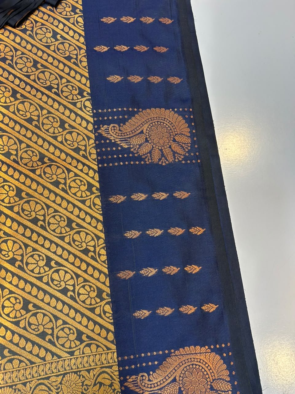 Saaral Soft Silk Sarees |Elegant Zari| SRA15 - Sri Sakthi Pugazh Tex SRA15 - Premium Soft Silk