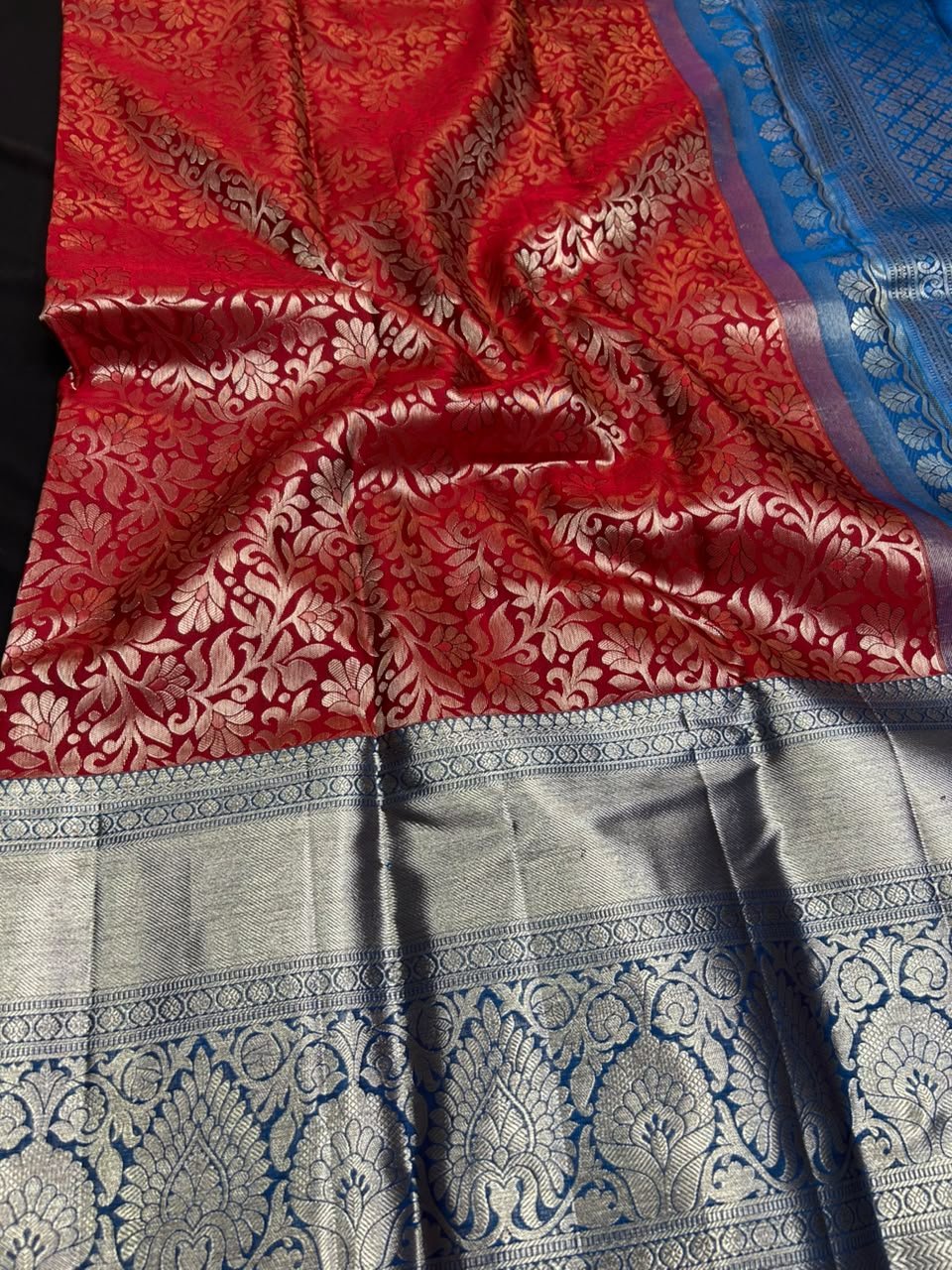 Traditional Pure Pattu E129 - Sri Sakthi Pugazh Tex - Pure Silk