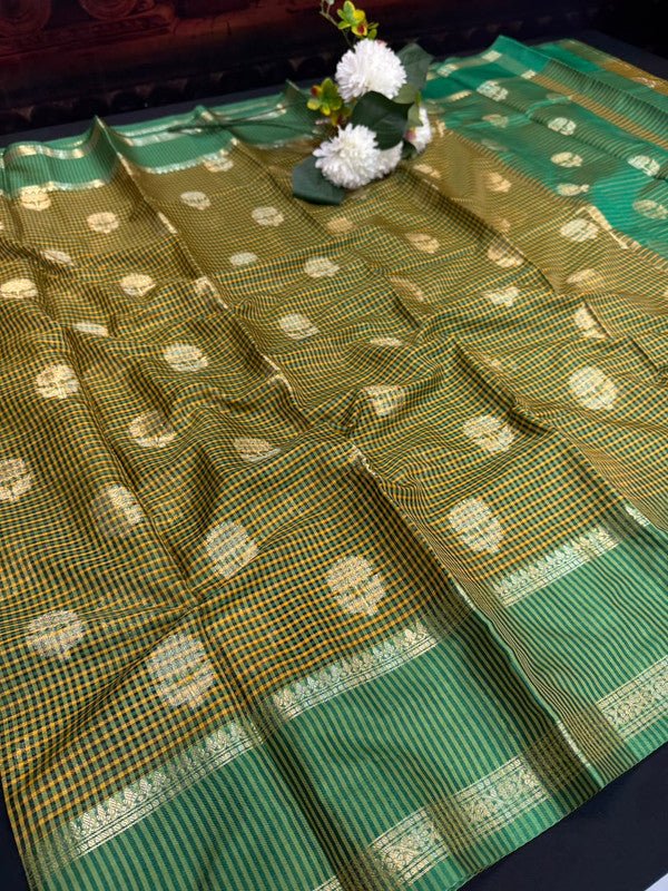 Premium Varanasi Saree in Silk Fabric with Elegant Zari Design