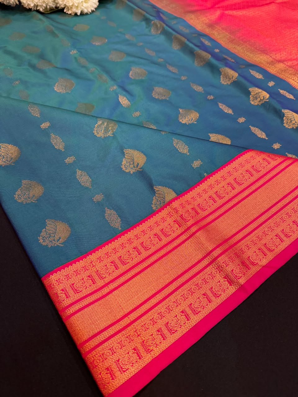 Vennila Semi Silk Saree with Zari Work for Wedding Wear