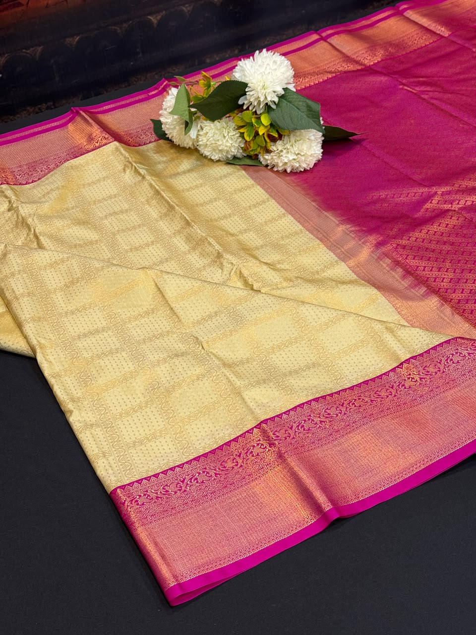 Vennila Semi Silk Saree | Zari Work | VNN35 - Sri Sakthi Pugazh Tex - Semi Silk