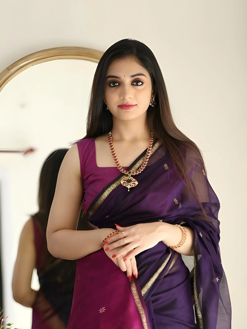 Naachiyar Cotton Saree for women featuring elegant traditional South Indian design in soft lightweight breathable cotton fabric suitable for daily wear and festive occasions
