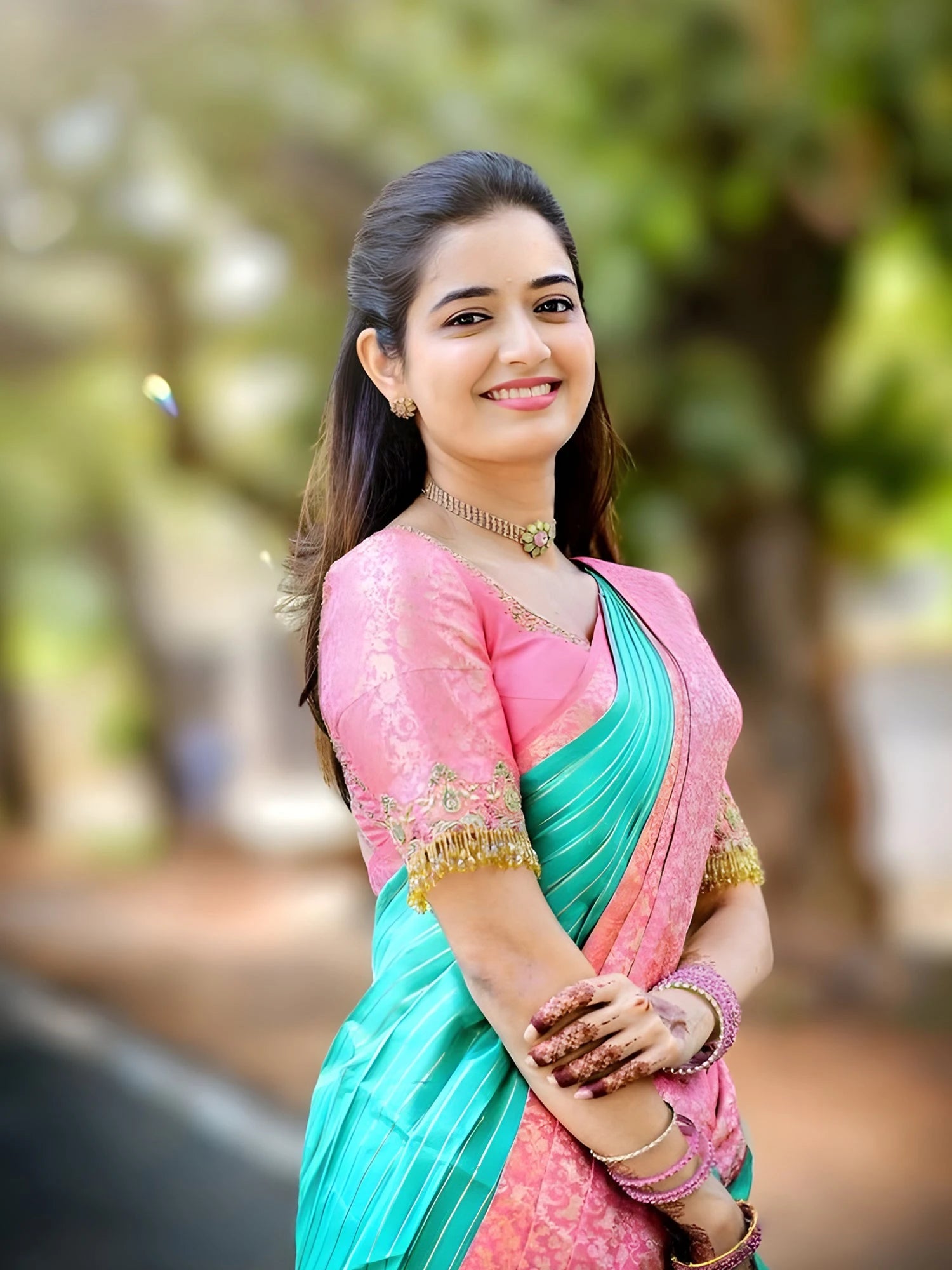 Flower Pavishna