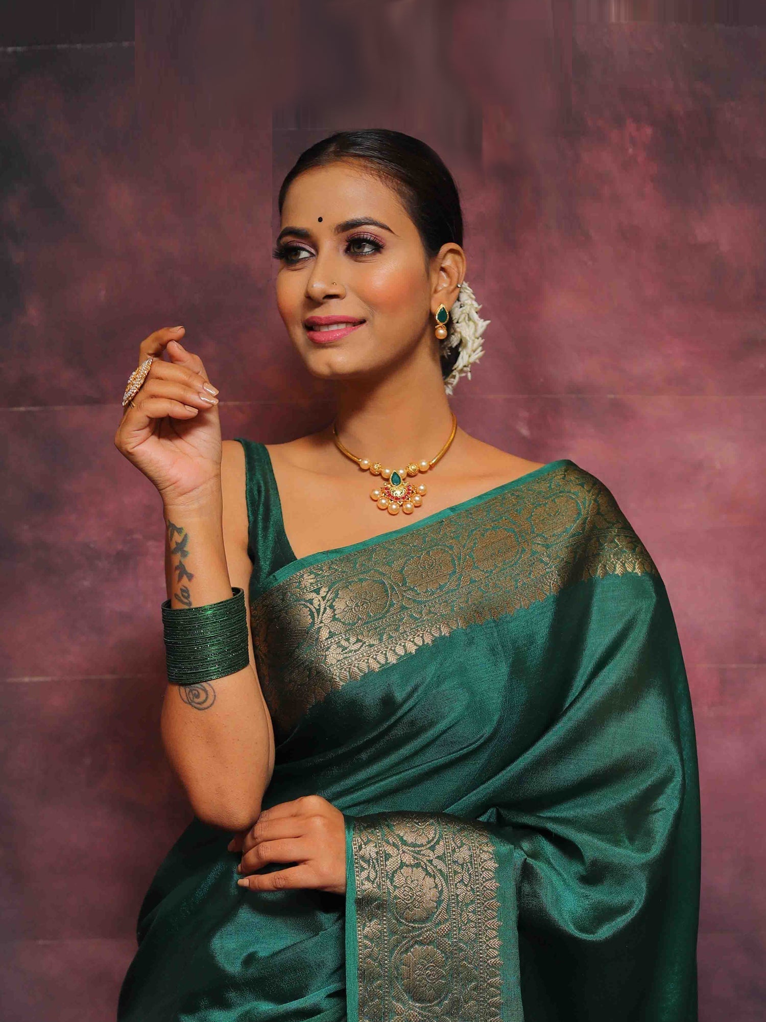 Premium Heritage Crepe Printed Saree for Wedding Wear