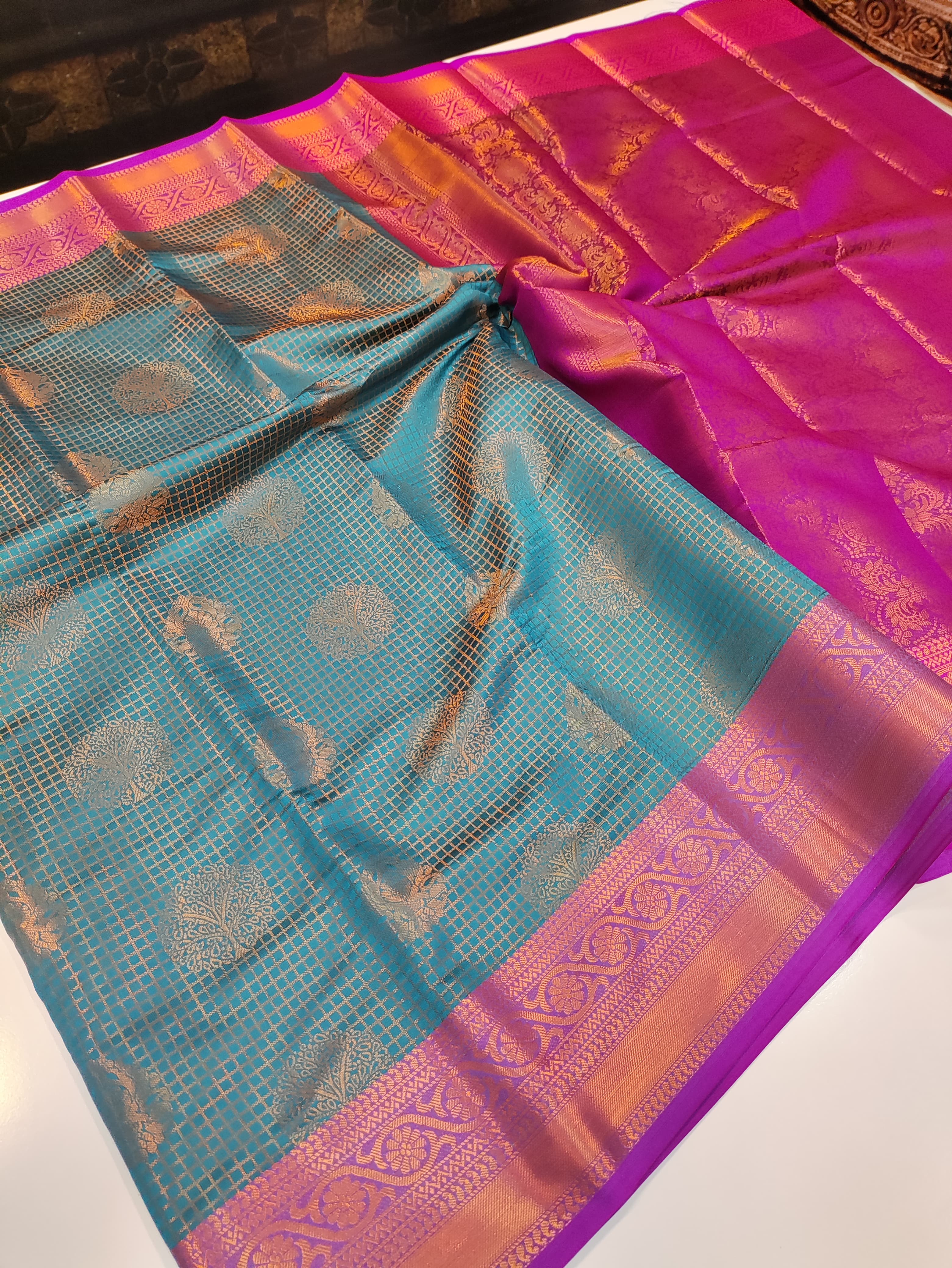 Vairaoosi Sarees (2 Days Pre Booking)