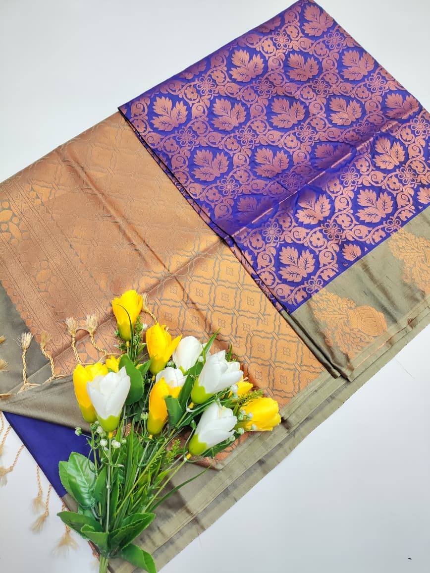 Pugazhini saree