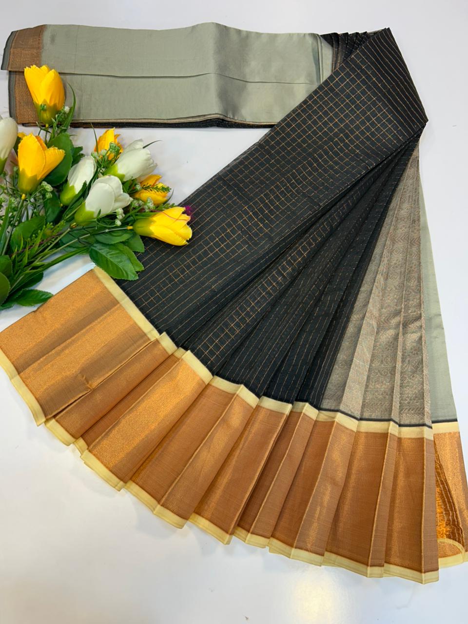 Zari Kattam Saree
