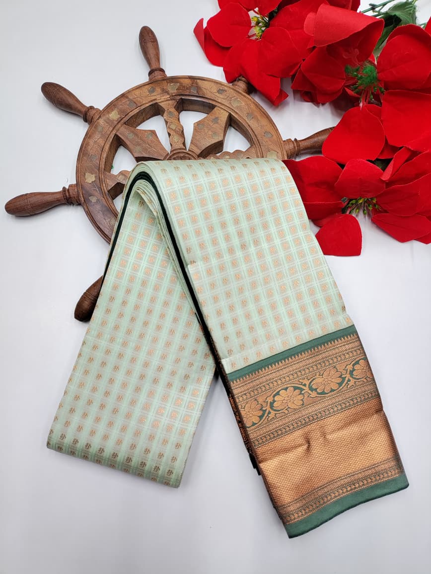 Diya Saree (1000 Putta Saree )
