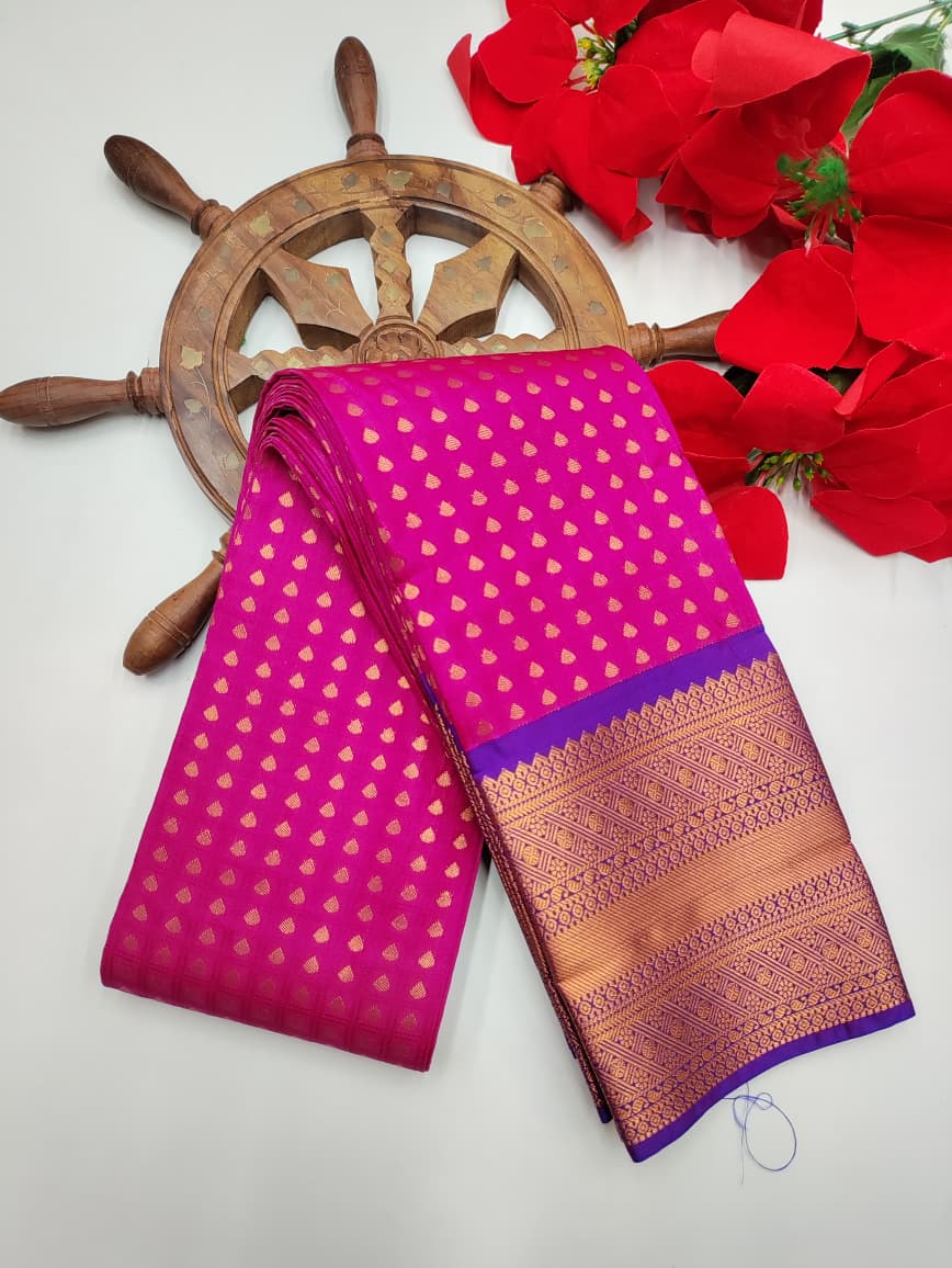 Diya Saree (1000 Putta Saree )