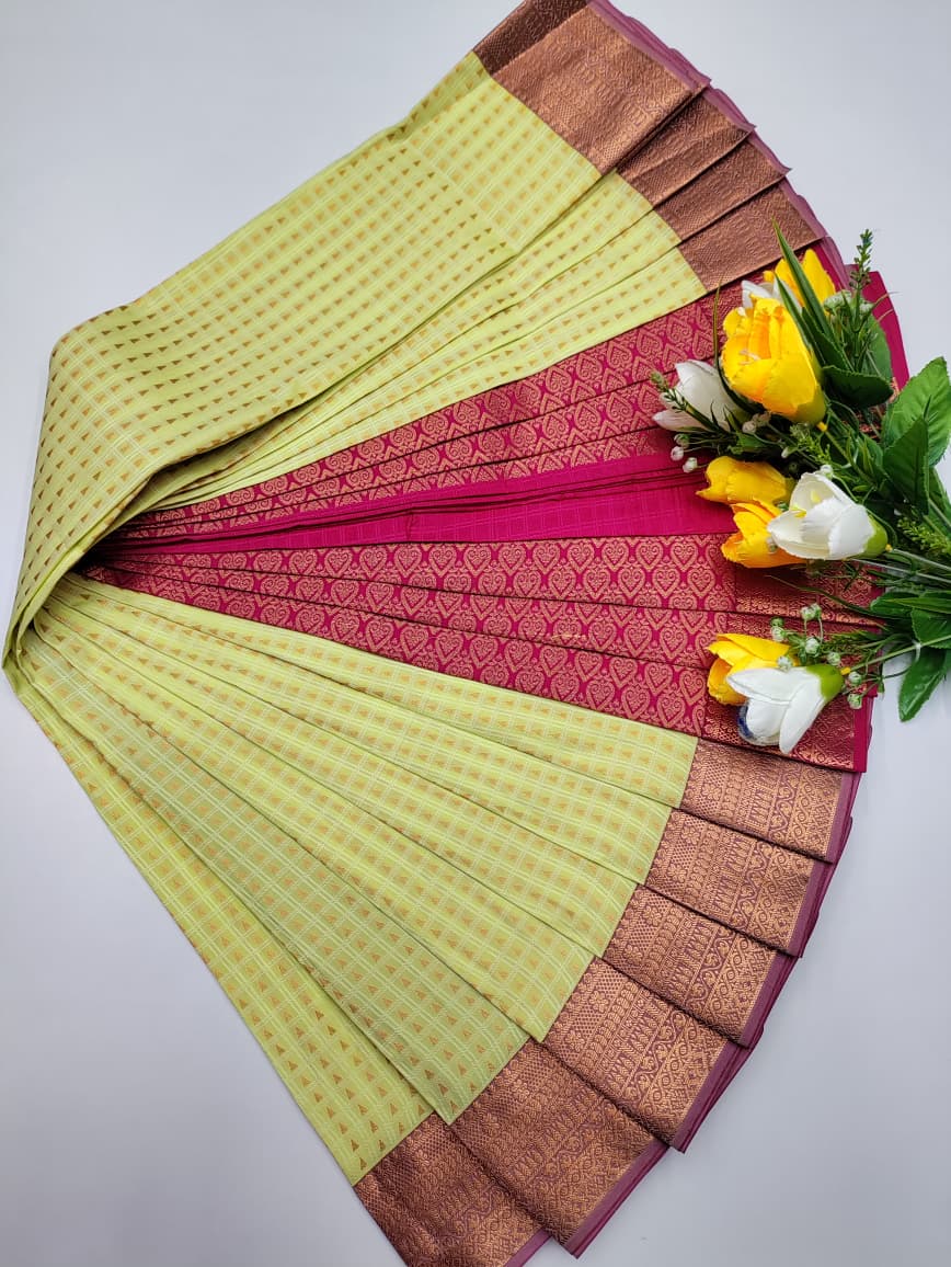 Diya Saree (1000 Putta Saree )