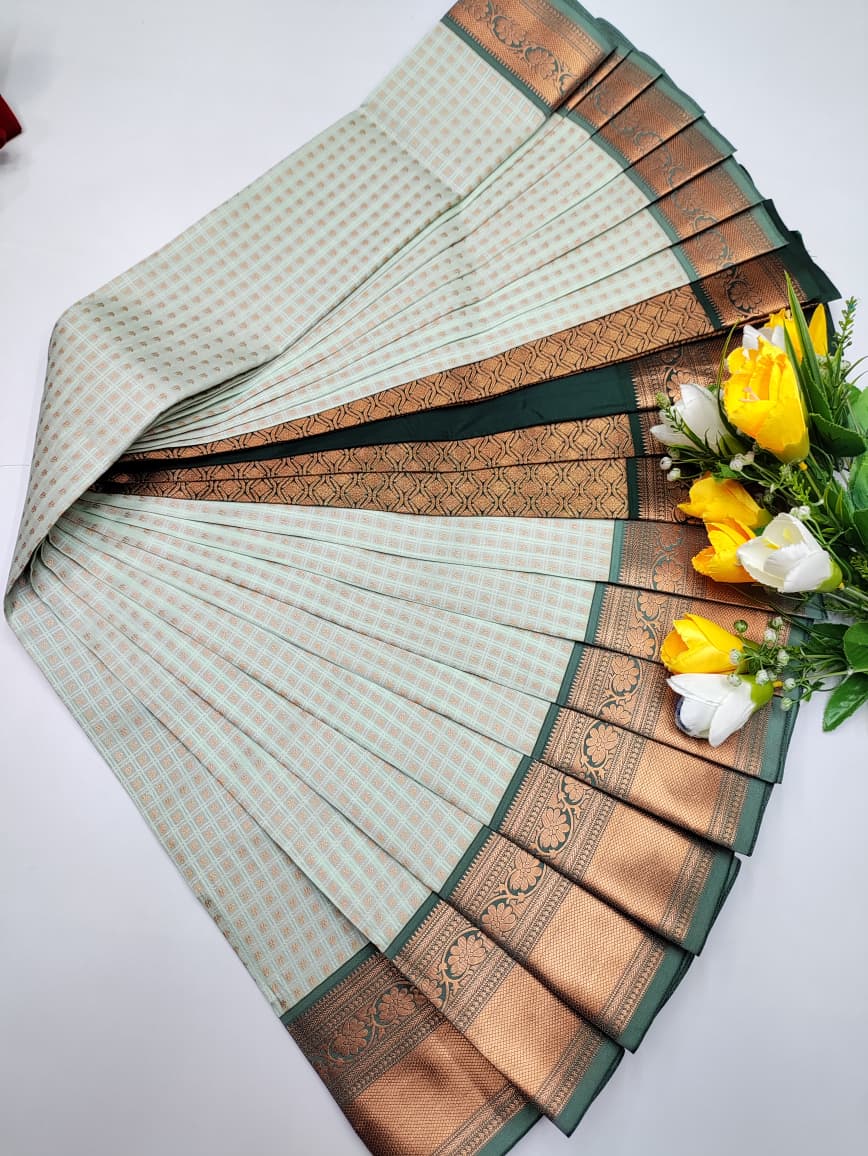 Diya Saree (1000 Putta Saree )