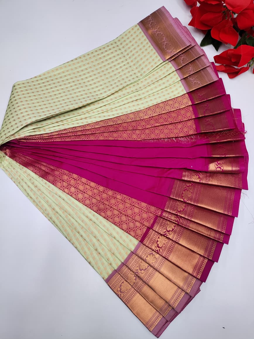 Diya Saree (1000 Putta Saree) DY08