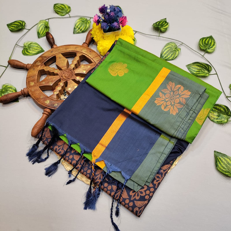 Varnamozhi Saree