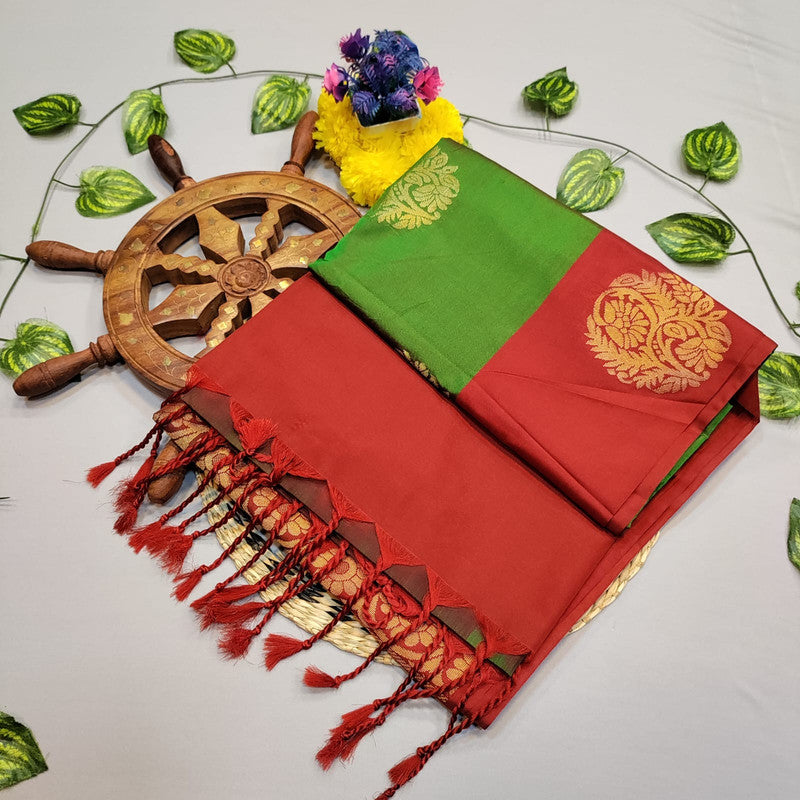 Varnamozhi Saree