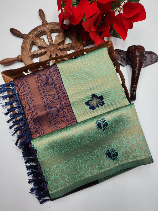 Vairaoosi Pavishna Saree