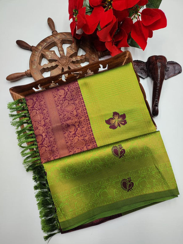 Vairaoosi Pavishna Saree