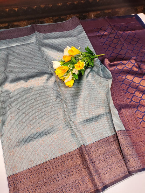 Vairaoosi Pavishna Saree