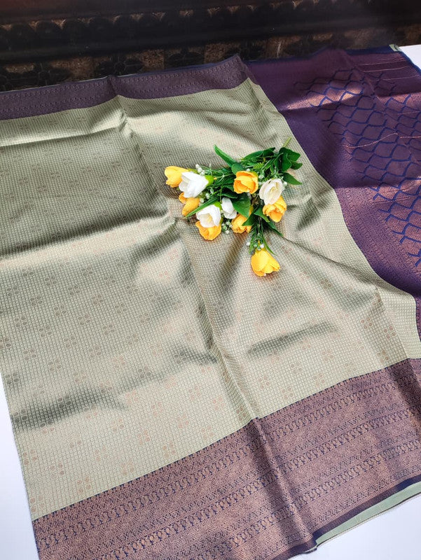 Vairaoosi Pavishna Saree