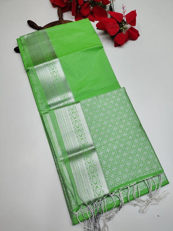 Offer Vairaoosi Saree OV05