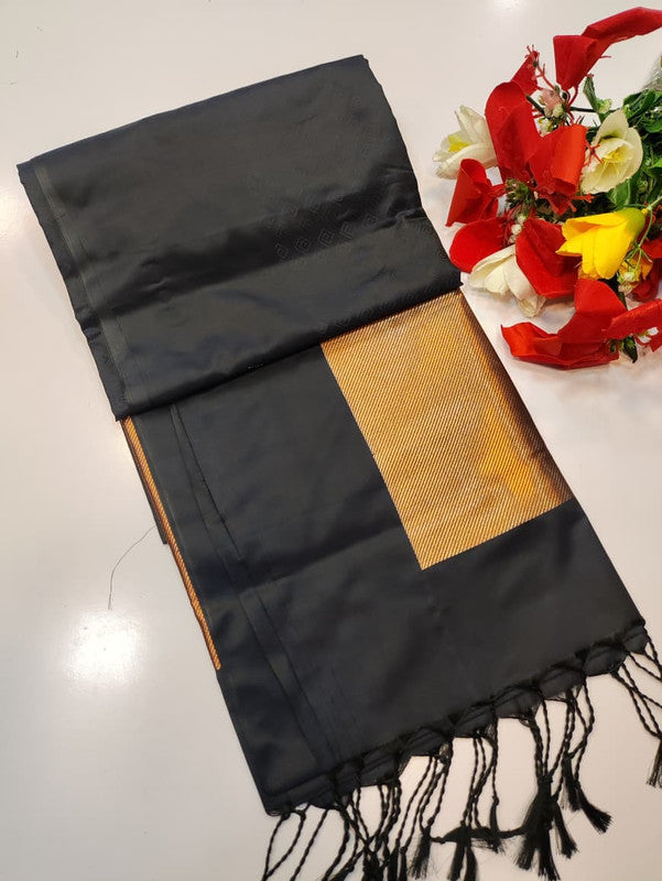 Gayatri Handloom Emboss GY75