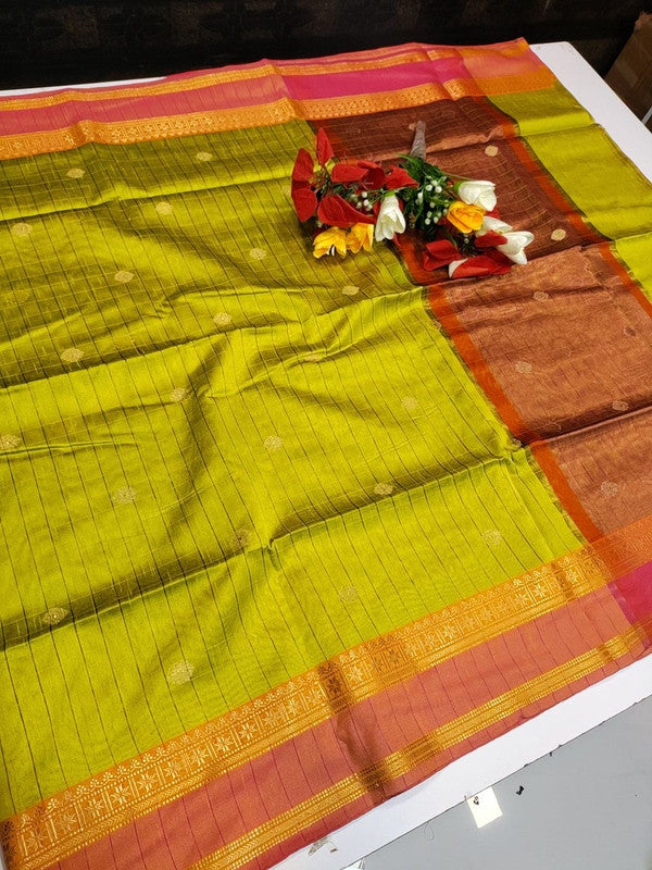 Varanasi Fancy Checked Saree FV19