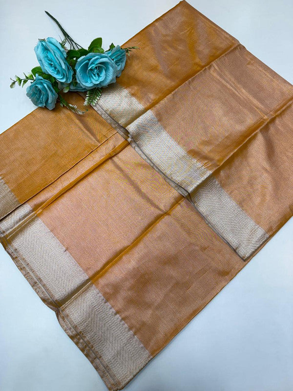 Yazhisai Saree (12C)  YZ15