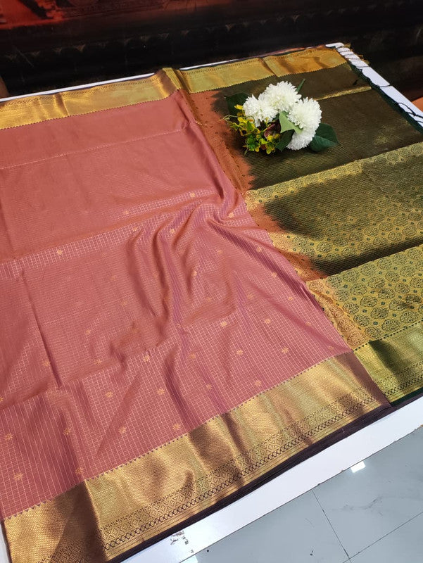 Artificial Naar Pattu Zari Saree with Contrast Blouse for Wedding Wear