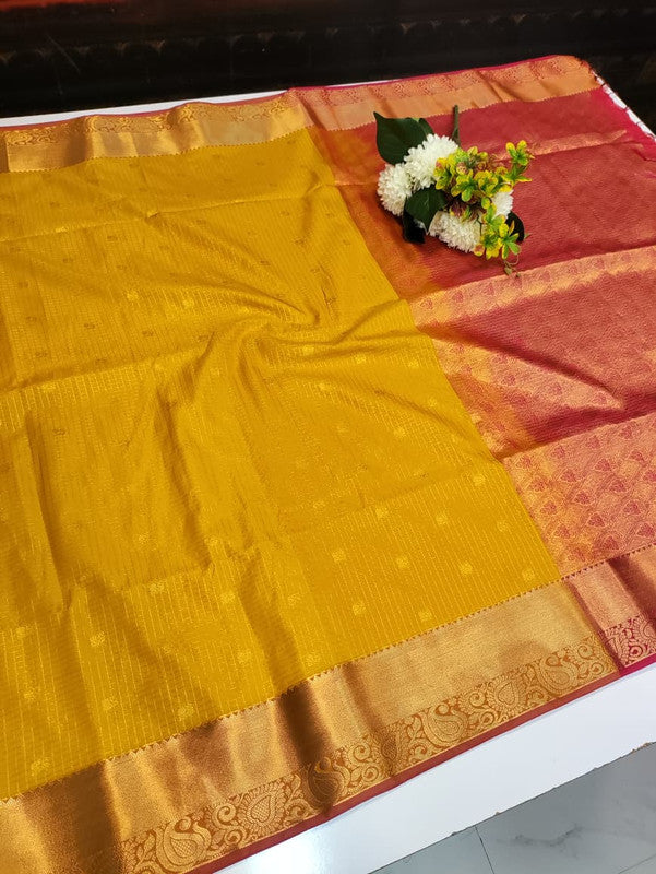 Artificial Naar Pattu Zari Saree with Contrast Blouse for Wedding Wear