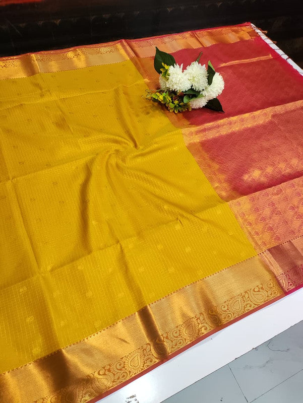 Artificial Naar Pattu Zari Saree with Contrast Blouse for Wedding Wear