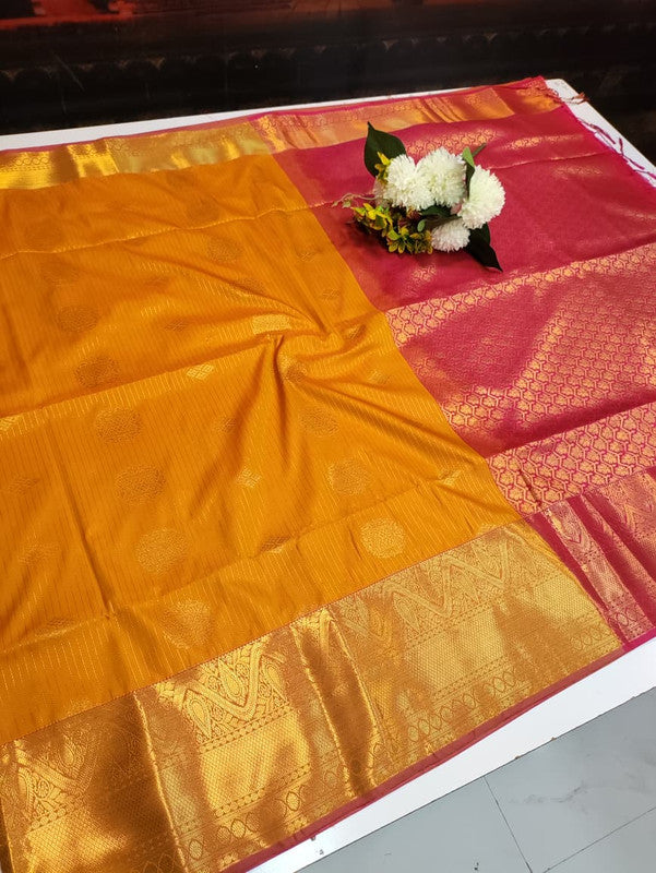 Artificial Naar Pattu Zari Saree with Contrast Blouse for Wedding Wear