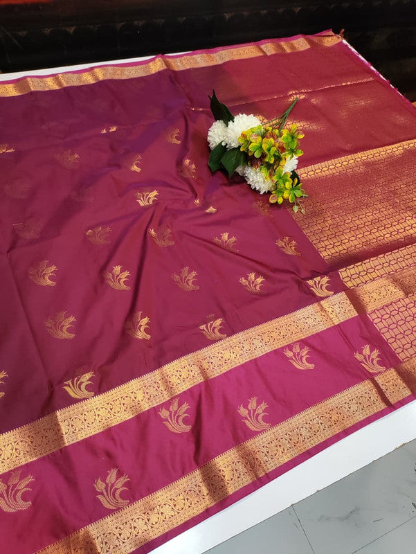 Artificial Naar Pattu Zari Saree with Contrast Blouse for Wedding Wear