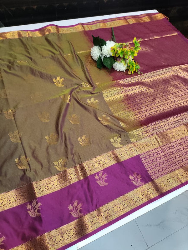 Artificial Naar Pattu Zari Saree with Contrast Blouse for Wedding Wear