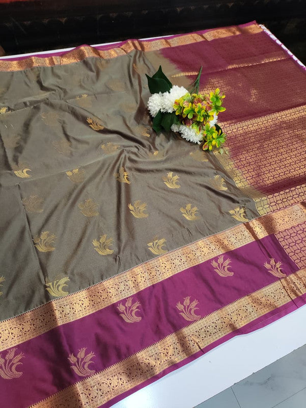 Artificial Naar Pattu Zari Saree with Contrast Blouse for Wedding Wear